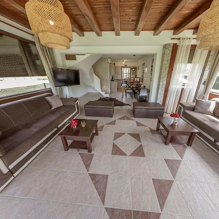 Casa Dellˇ Amore Villa Bihac Exterior photo