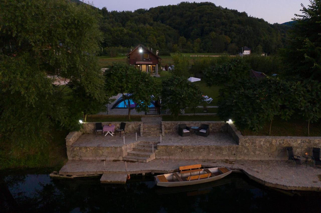 Casa Dellˇ Amore Villa Bihac Exterior photo