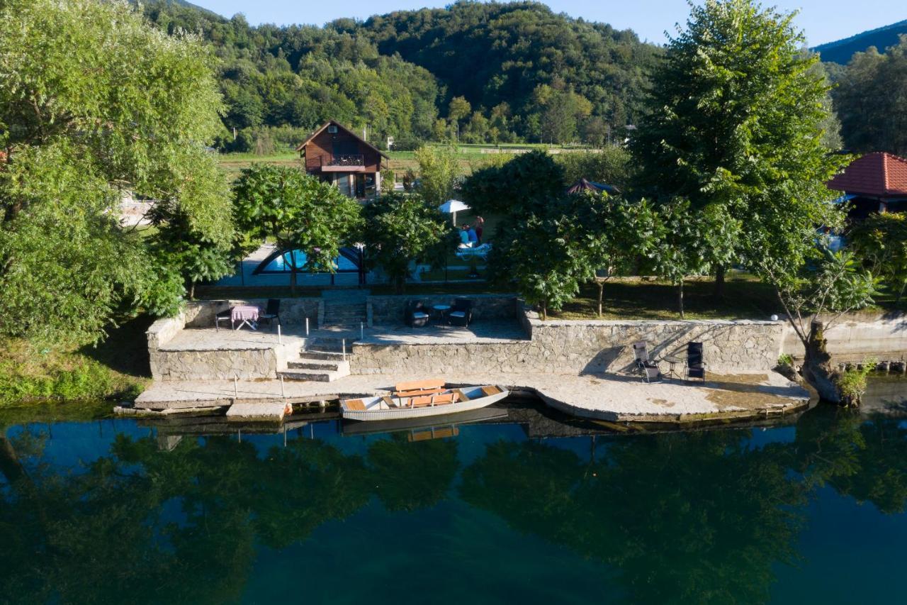 Casa Dellˇ Amore Villa Bihac Exterior photo