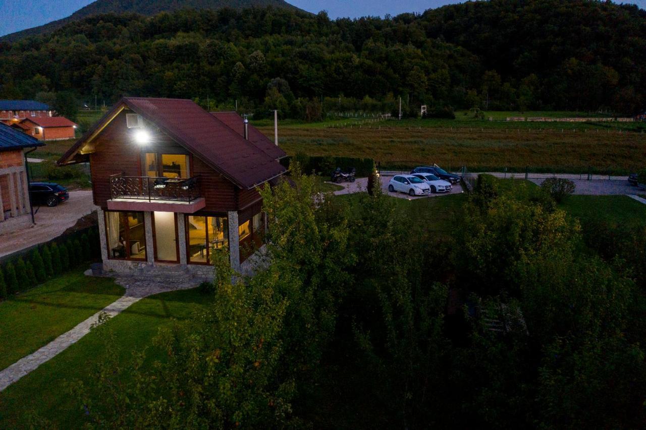 Casa Dellˇ Amore Villa Bihac Exterior photo