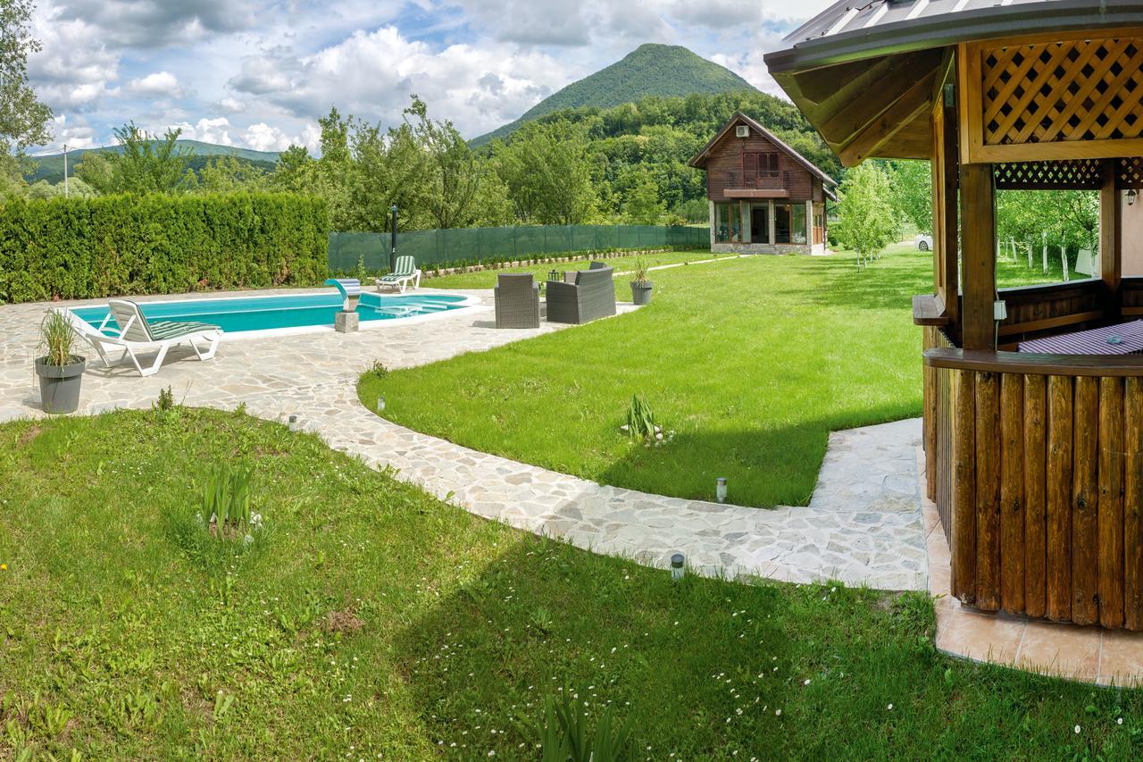 Casa Dellˇ Amore Villa Bihac Exterior photo